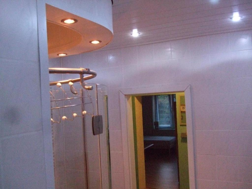 Worker-Flat Apartment เกลเซนเคียร์เคน ภายนอก รูปภาพ