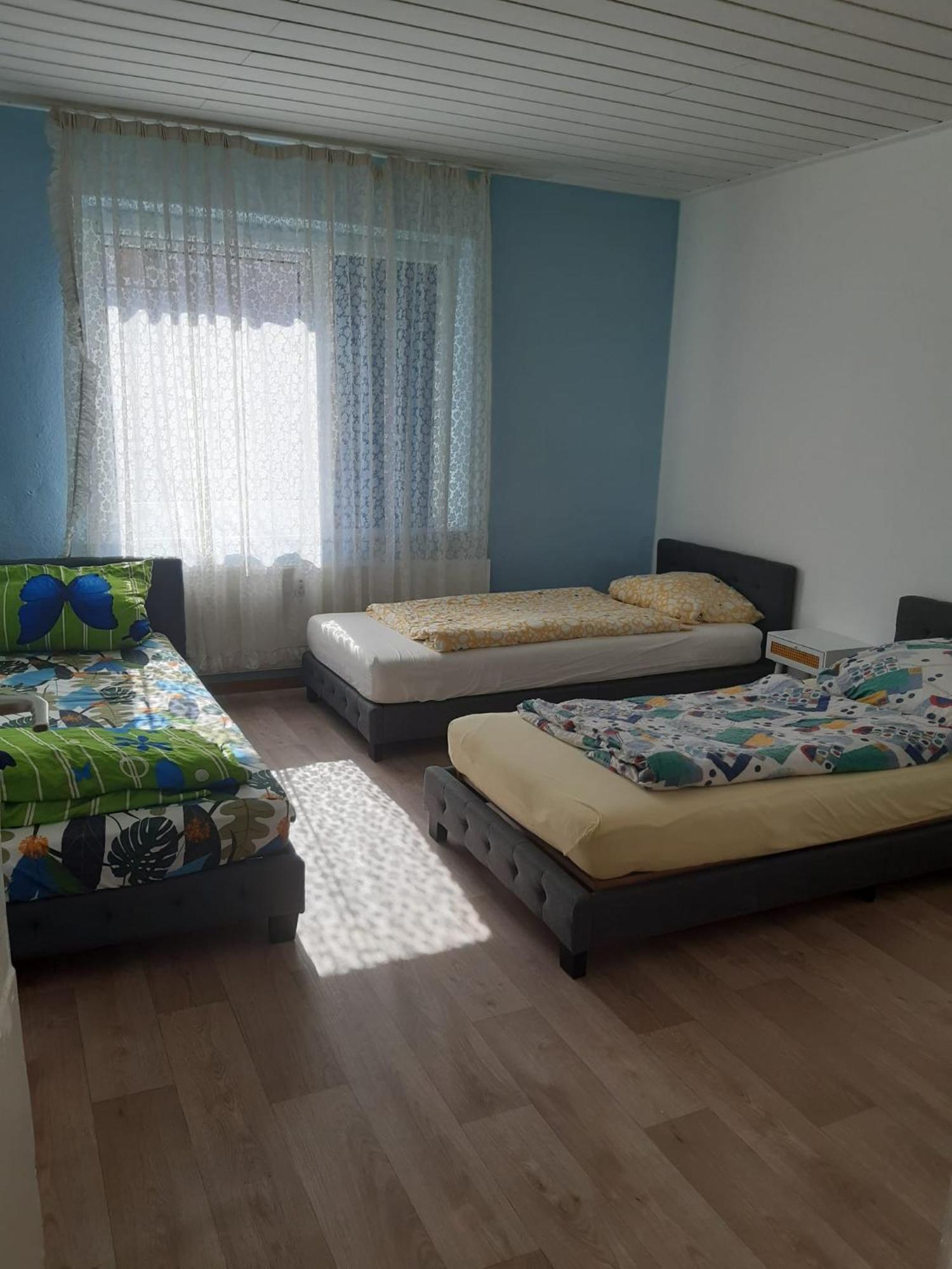 Worker-Flat Apartment เกลเซนเคียร์เคน ภายนอก รูปภาพ